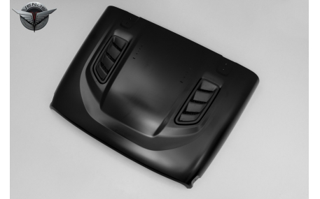 Капот Jeep Wrangler