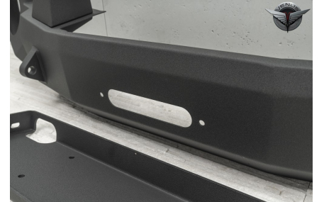 Бампер передний Jeep Wrangler JK