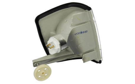 Поворот Mercedes C-class W201