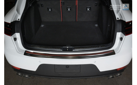 Накладка на задний бампер Porsche Macan