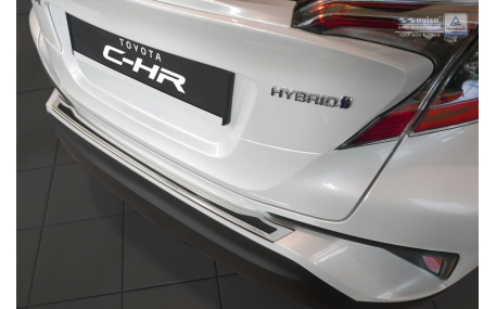 Накладка на задний бампер Toyota C-HR
