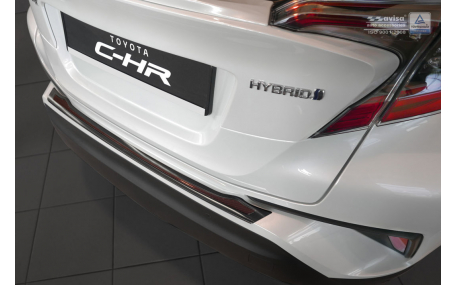 Накладка на задний бампер Toyota C-HR