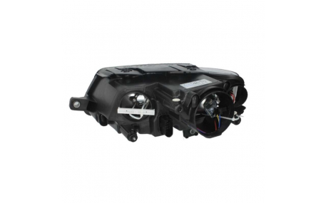 Фара передняя Volkswagen Passat B6