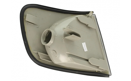 Поворот Audi 100 C4