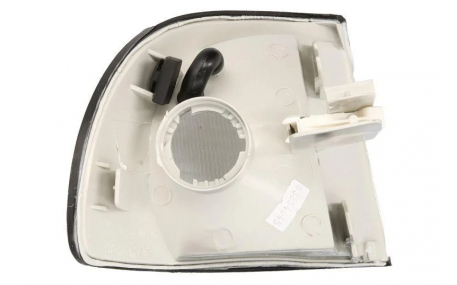 Поворот Audi A4 B5