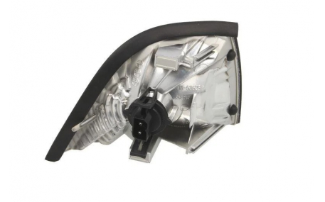 Поворот BMW 3 (E36)