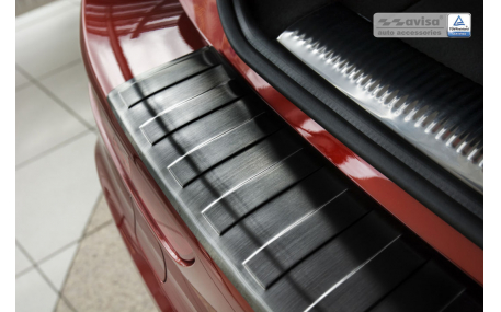 Накладка на задний бампер Audi Q5