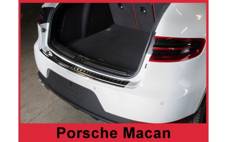 Накладка на задний бампер Porsche Macan