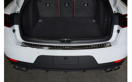 Накладка на задний бампер Porsche Macan