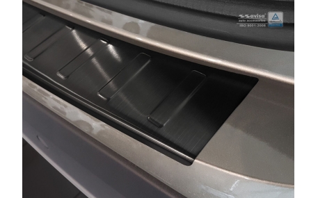 Накладка на задний бампер BMW X1 E84