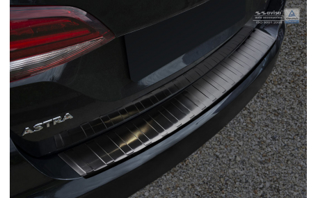 Накладка на задний бампер Opel Astra K