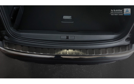 Накладка на задний бампер Peugeot 3008