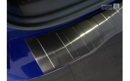 Накладка на задний бампер Ford Transit Courier