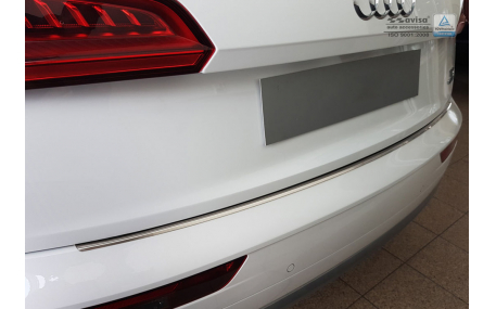 Накладка на задний бампер Audi Q5