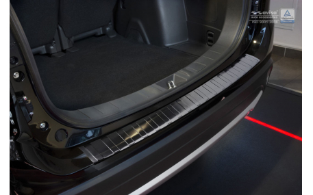 Накладка на задний бампер Mitsubishi Outlander