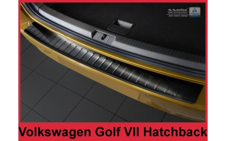 Накладка на задний бампер Volkswagen Golf 7
