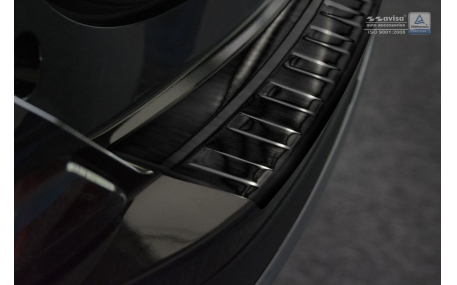 Накладка на задний бампер Toyota RAV4 2015-2018