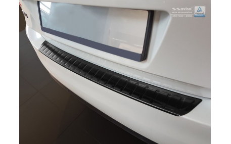 Накладка на задний бампер Peugeot 308