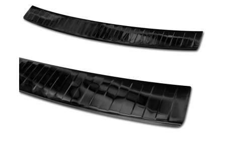 Накладка на задний бампер Skoda Fabia