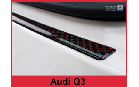 Накладка на задний бампер Audi Q3