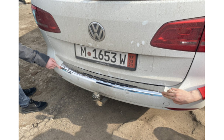 Накладка на задний бампер Volkswagen Touran