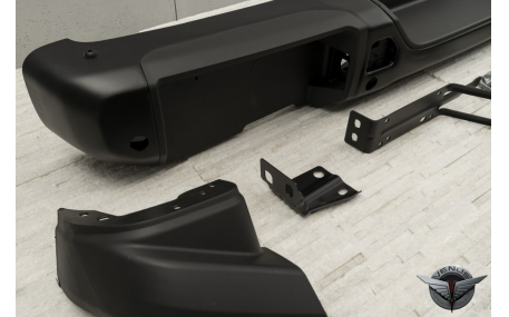 Бампер задний Jeep Wrangler