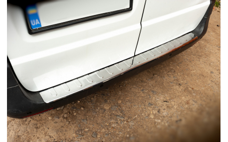 Накладка на задний бампер Mercedes Vito W447