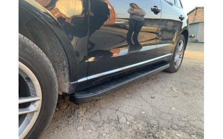 Подножки Audi Q5