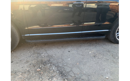 Подножки Audi Q5