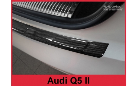 Накладка на задний бампер Audi Q5