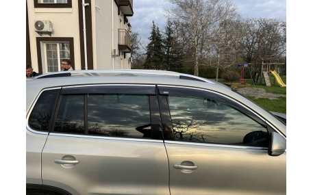 Дефлекторы окон Volkswagen Tiguan
