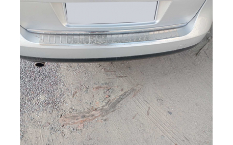 Накладка на задний бампер Volkswagen Passat B6