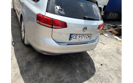 Накладка на задний бампер Volkswagen Passat B8