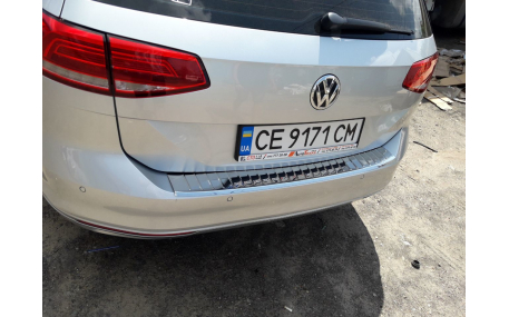 Накладка на задний бампер Volkswagen Passat B8
