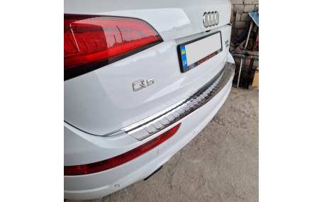 Накладка на задний бампер Audi Q5