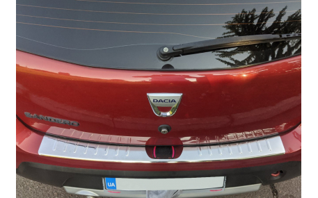 Накладка на задний бампер Renault Sandero
