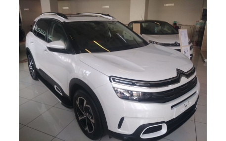 Подножки Peugeot 3008