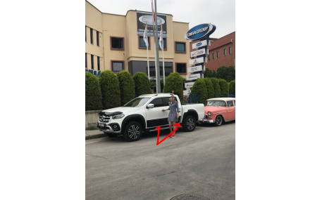 Молдинги дверей Mercedes X-class W470