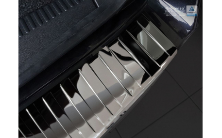 Накладка на задний бампер Skoda Octavia A7 2017-2020