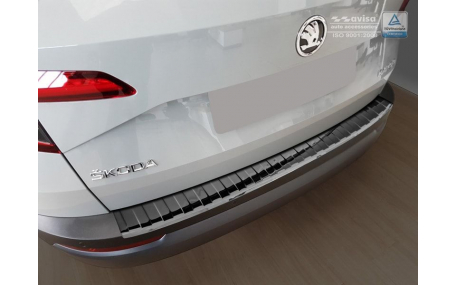 Накладка на задний бампер Skoda Karoq