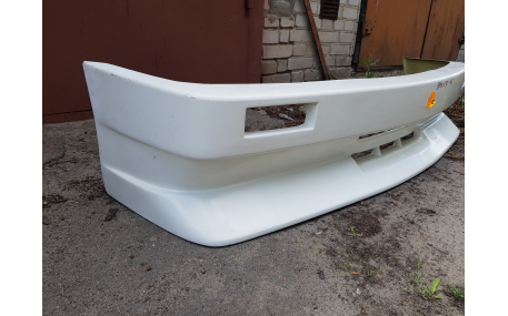 Бампер передний BMW 3 E30