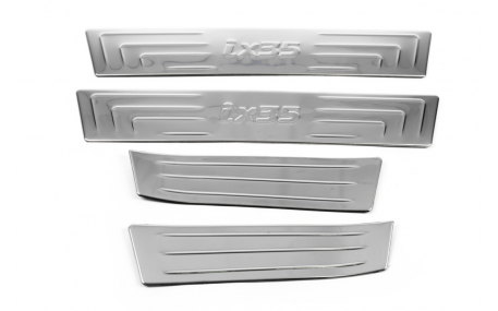 Накладки на пороги Hyundai ix35