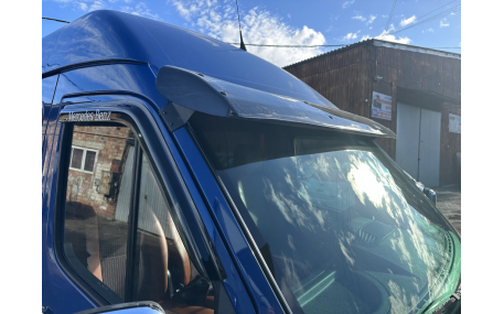 Козырек Mercedes Sprinter