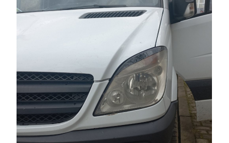 Ресницы Mercedes Sprinter