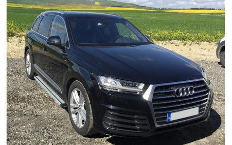 Подножки Audi Q7