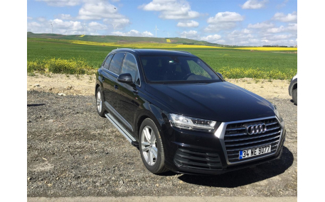Подножки Audi Q7