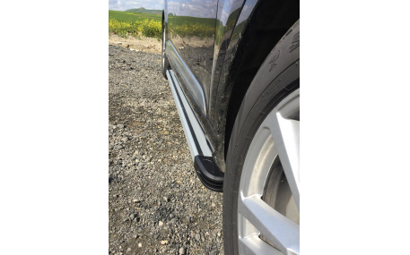 Подножки Audi Q7