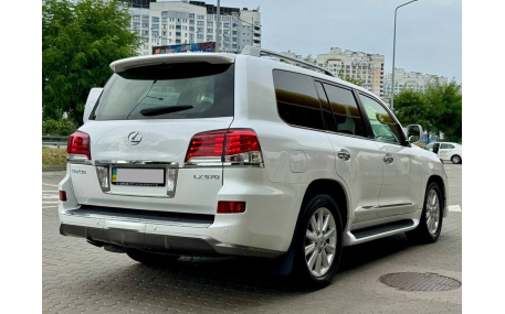 Комплект рестайлинга Lexus LX570