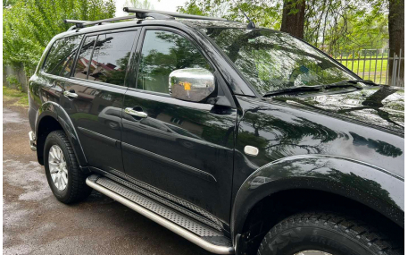 Подножки Mitsubishi Pajero Sport