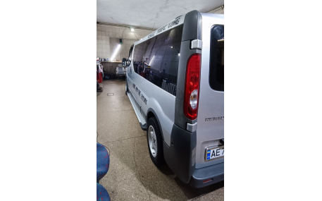 Подножки Opel Vivaro